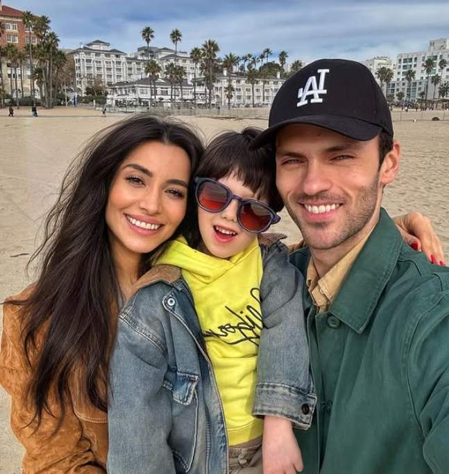 silviu tolu si lili sandu impreuna cu fiul lor, Thomas Joy