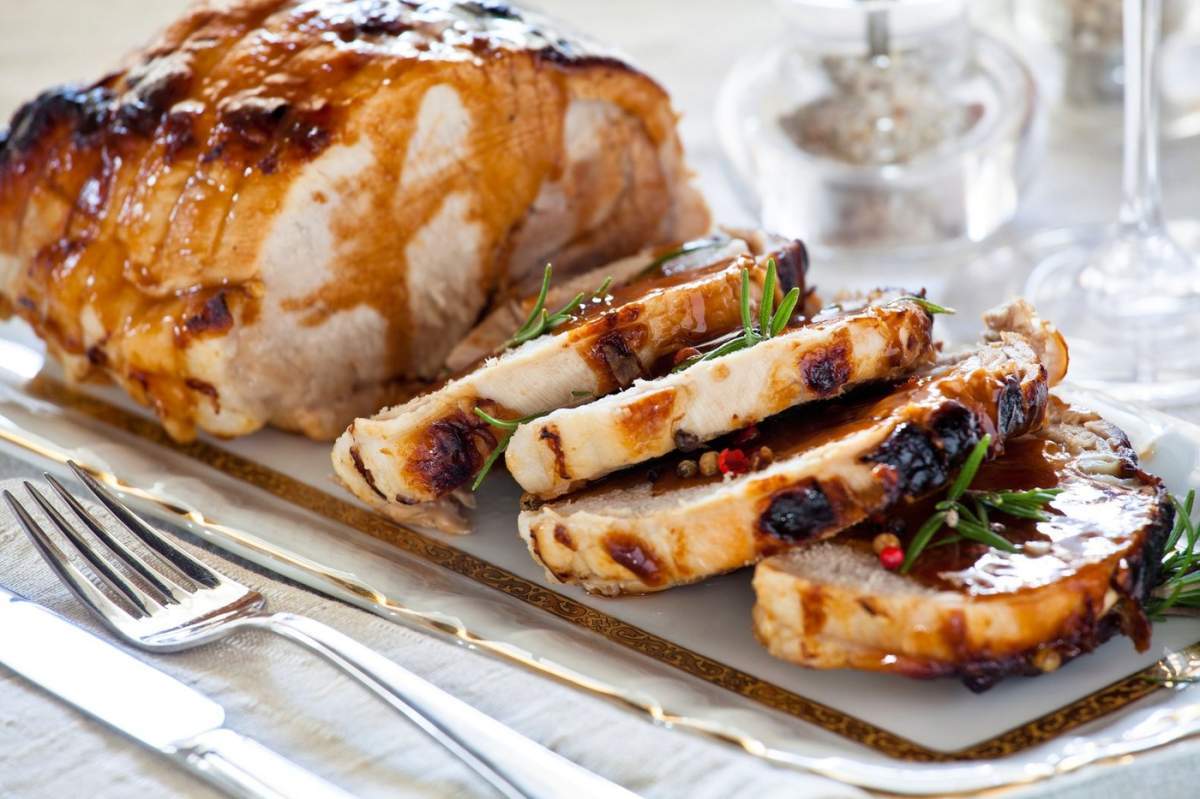 friptură de porc, frumos asamblată