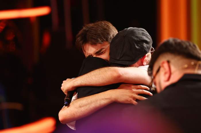 Reîntâlnire cu lacrimi și emoții la The Ticket: Mihai Bendeac, față în față cu un fost concurent căruia i-a schimbat destinul, diseară, de la 20.00, la Antena 1