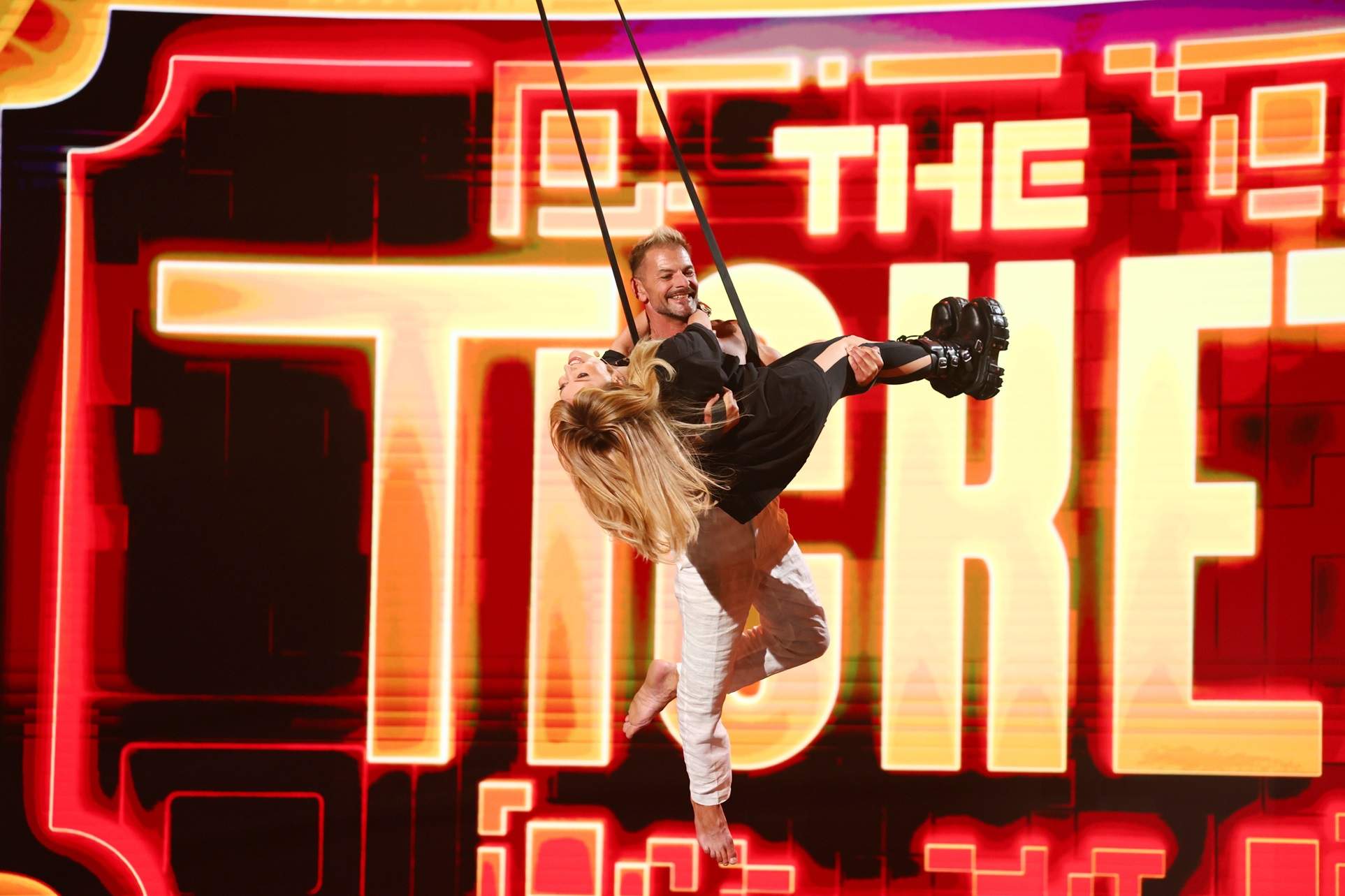 Reîntâlnire cu lacrimi și emoții la The Ticket: Mihai Bendeac, față în față cu un fost concurent căruia i-a schimbat destinul, diseară, de la 20.00, la Antena 1