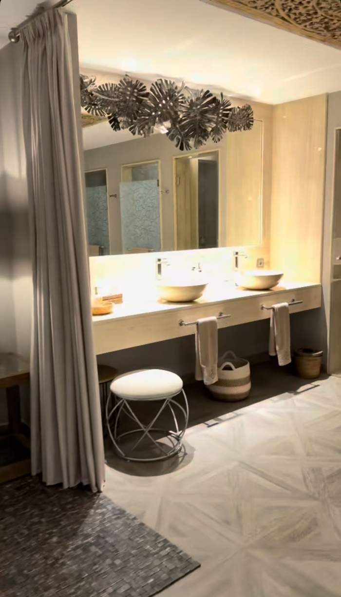 Oana Monea de la Insula Iubirii, vacanță exclusivistă alături de iubitul ei. Ispita supremă a împlinit 35 de ani