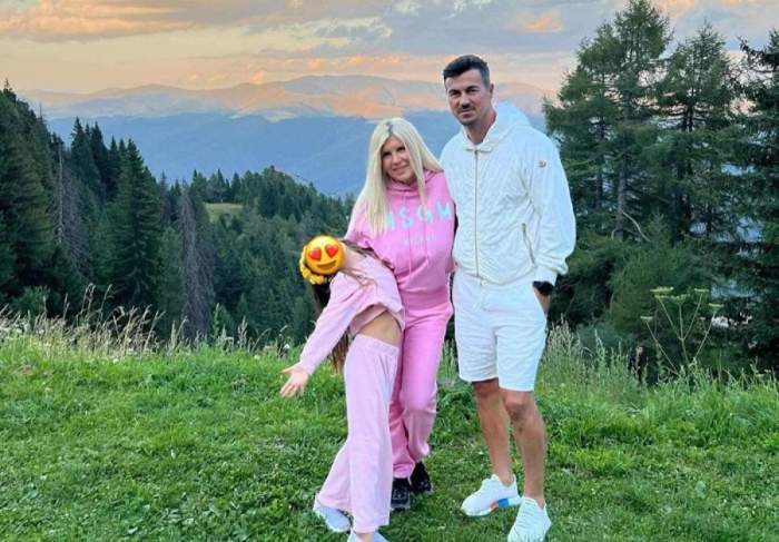 Elena Udrea impreuna cu familia