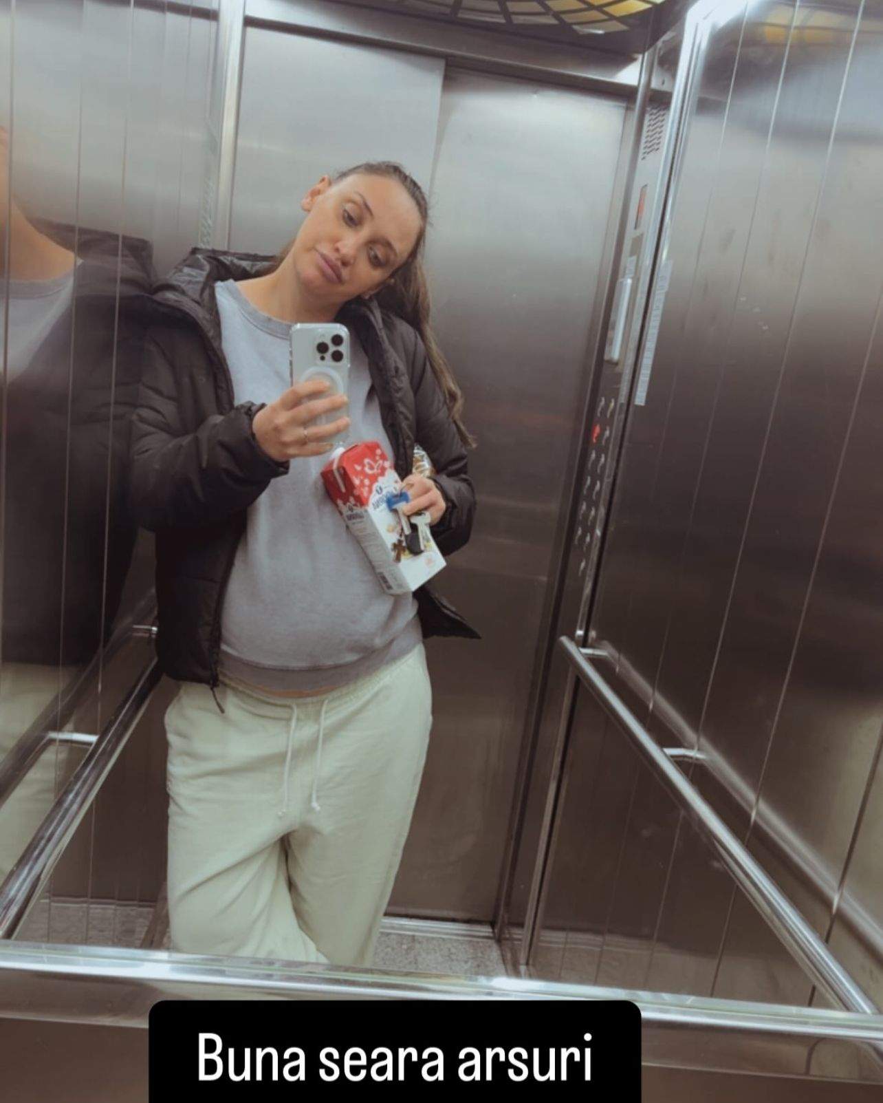 Ce face Ilona Brezoianu când se confruntă cu arsuri în sarcină. Jurata de la Te cunosc de undeva este însărcinată în 8 luni