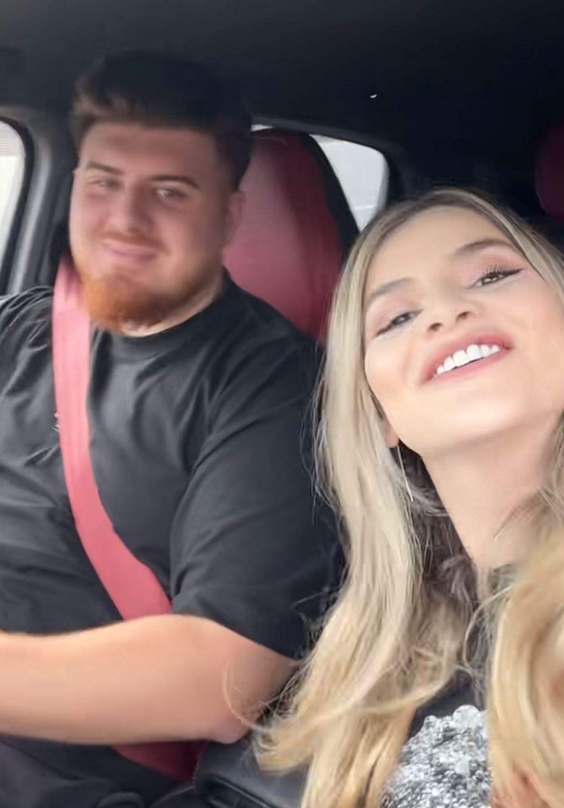 Soția unui vlogger celebru din România este însărcinată! Modul inedit în care a făcut anunțul