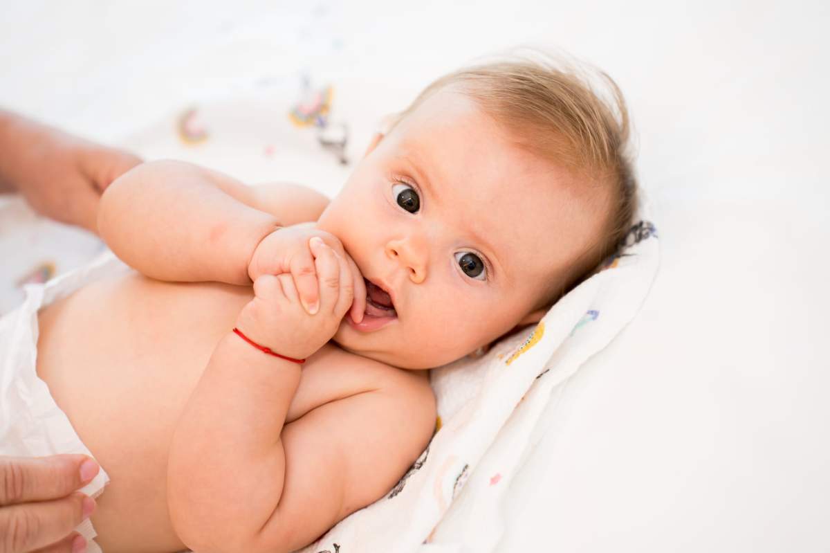 La 4 luni, Amelia are nevoie de 100.000 de euro pentru a învinge cancerul