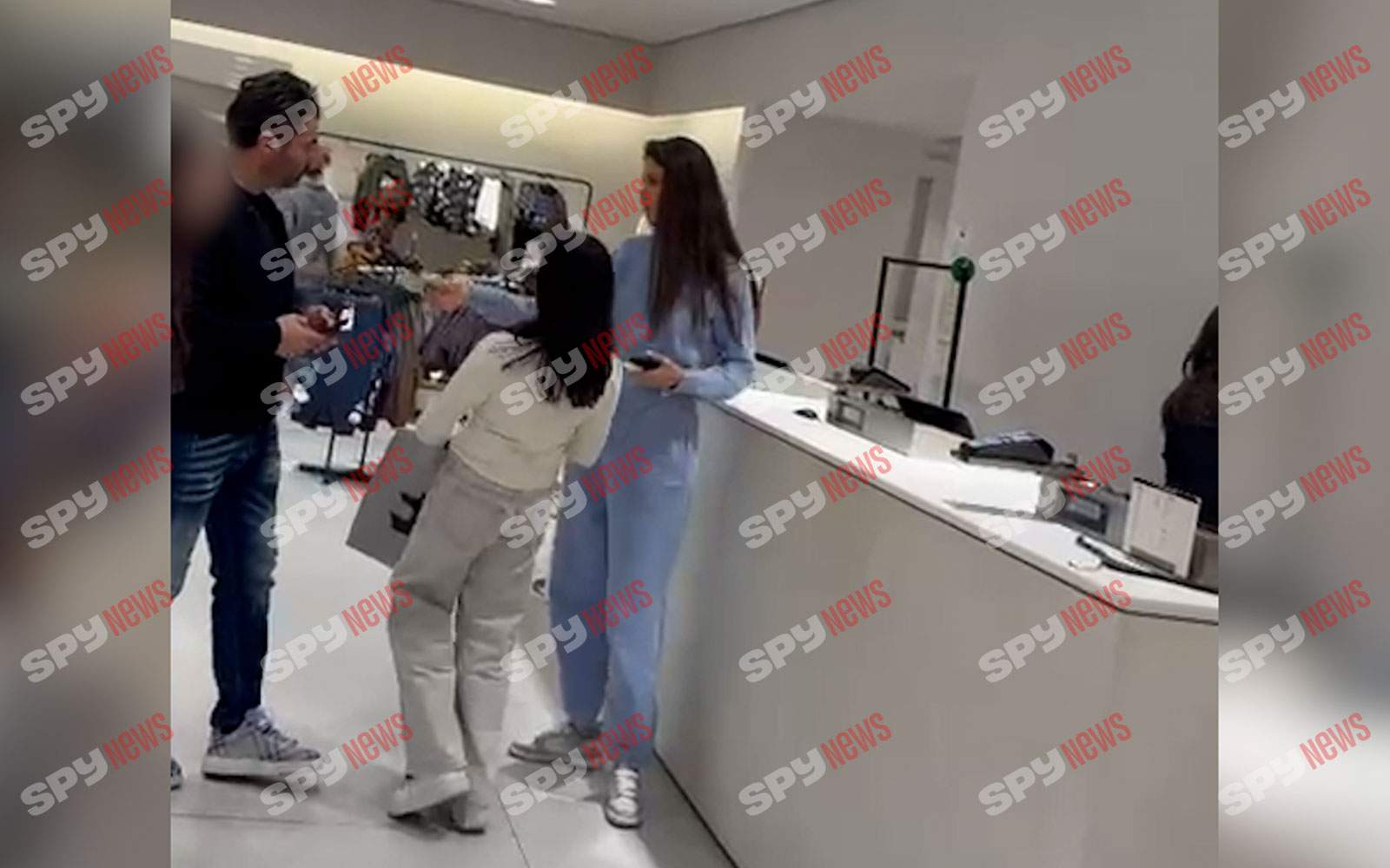 Pepe demonstrează că se poate! Şi carieră, şi familie! Imagini rare cu artistul şi cele mai dragi persoane! | PAPARAZZI