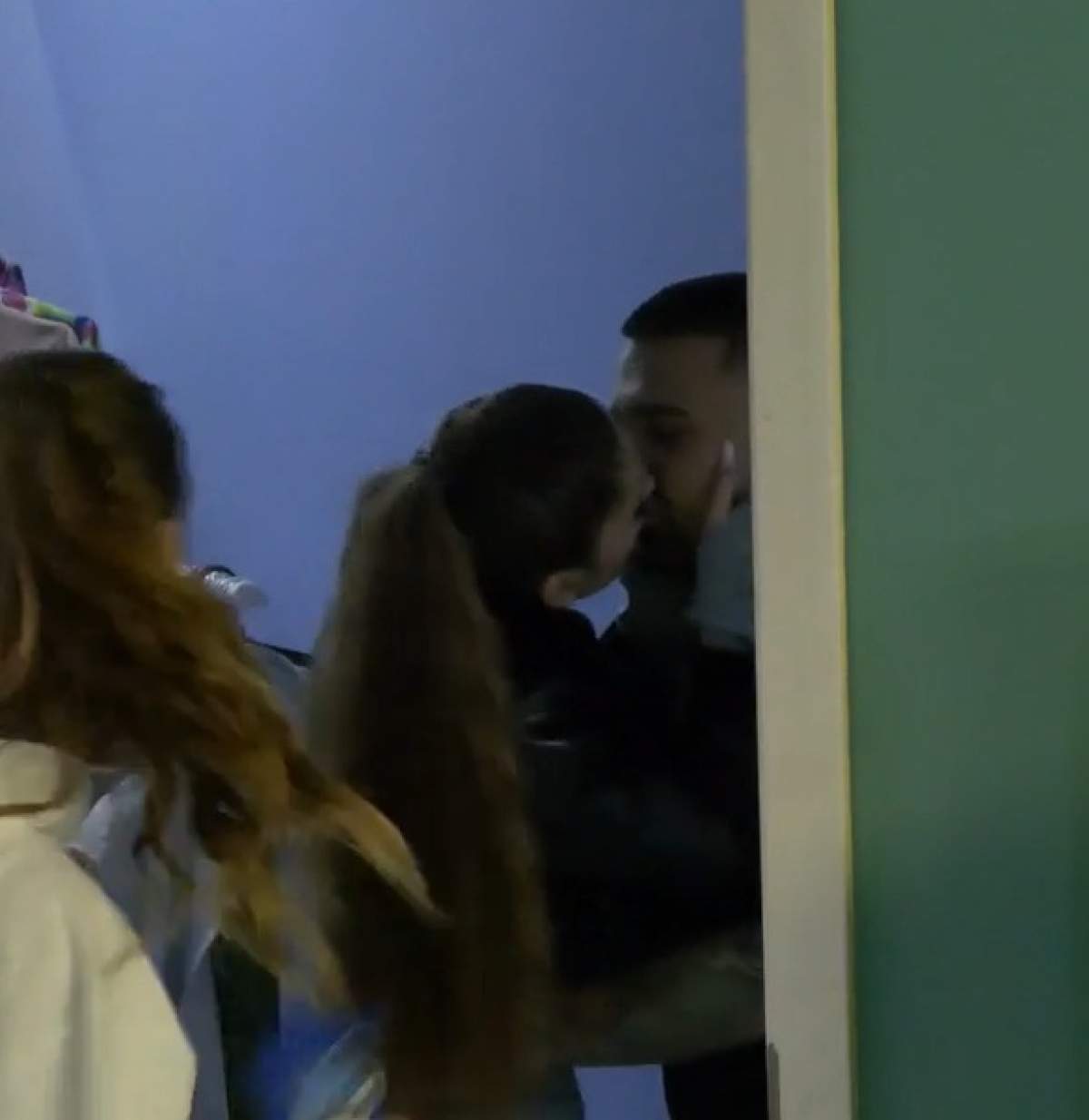 Mireasa - Capriciile Iubirii. Un nou cuplu în casă. Cine sunt concurenții care s-au sărutat la petrecerea din weekend