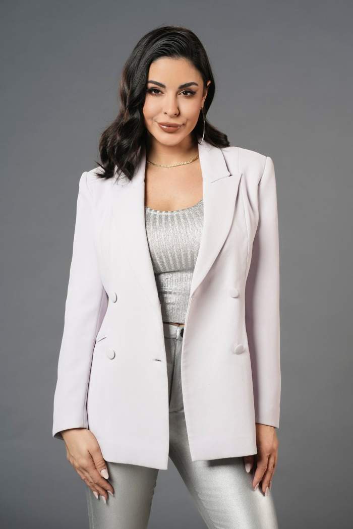 Luni, de 1 Decembrie, Antena Stars sărbătoreşte România autentică