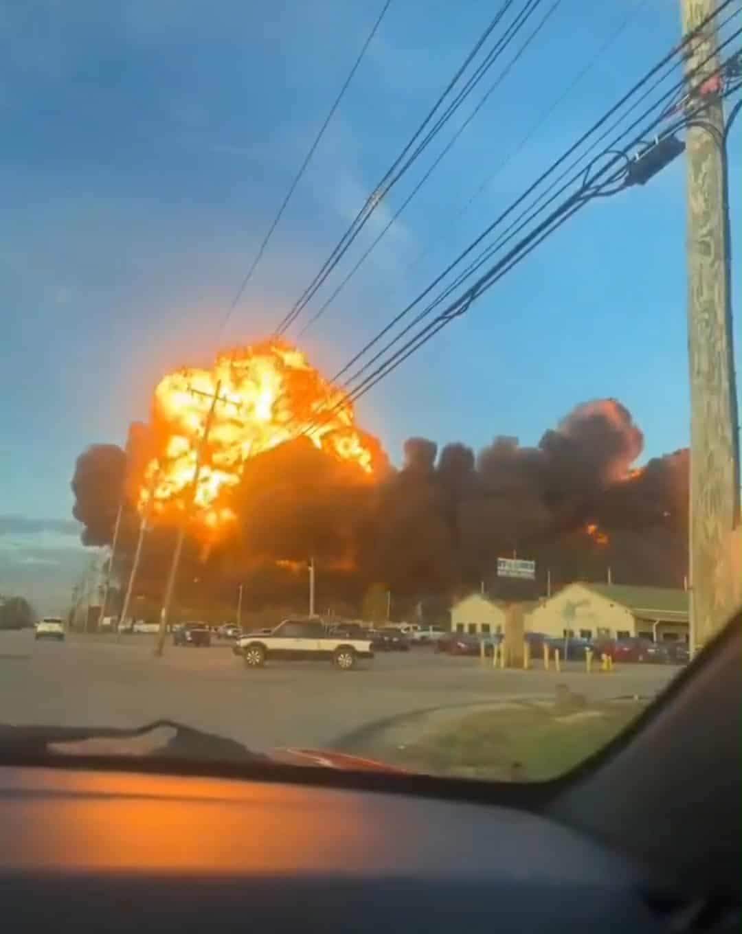 Un avion s-a prăbușit imediat după decolare! Cel puțin 7 persoane au murit. Bilanțul este în creștere