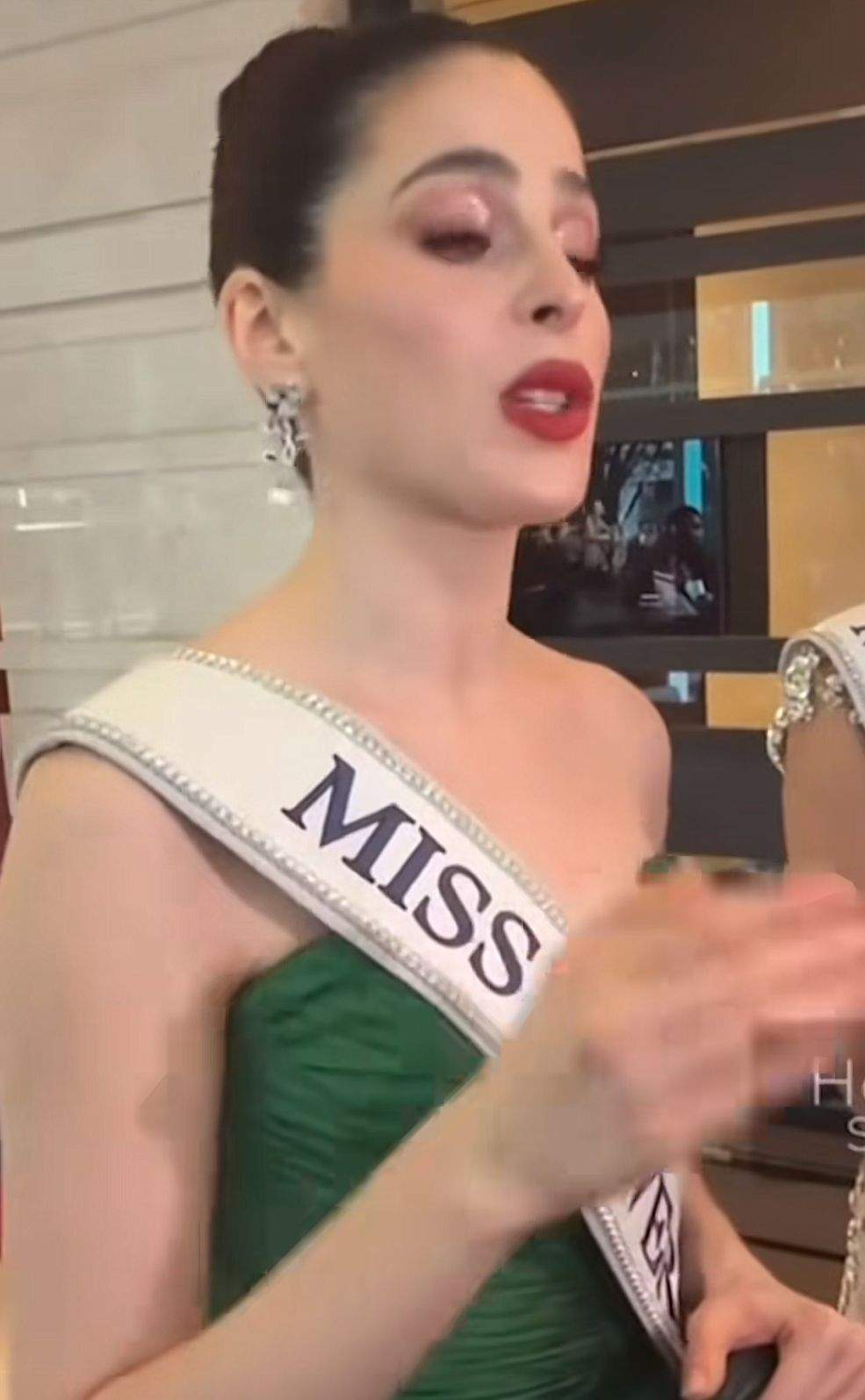 Scandal de proporții la Miss Universe! Concurentele, solidare față de contracandidata lor, după ce s-a solicitat ca aceasta să fie scoasă afară
