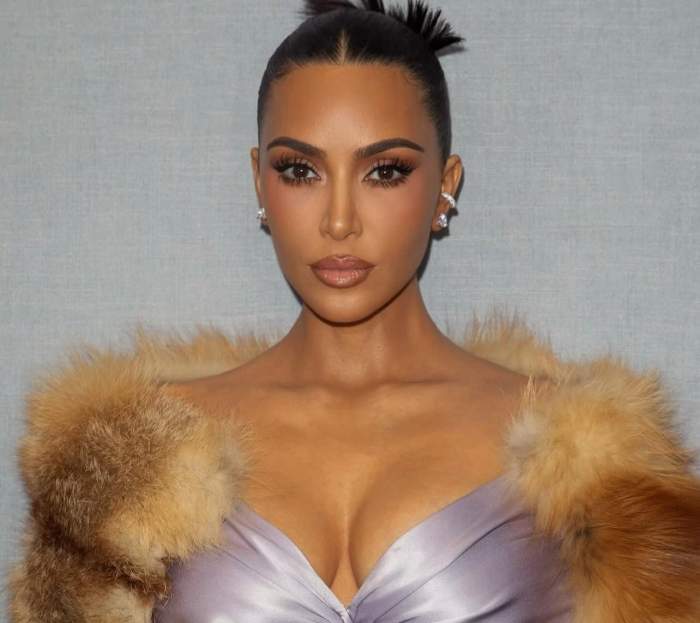 Kim Kardashian a dat vina pe ChatGPT după ce a picat mai multe examene la drept. Cum a numit superstarul american aplicația