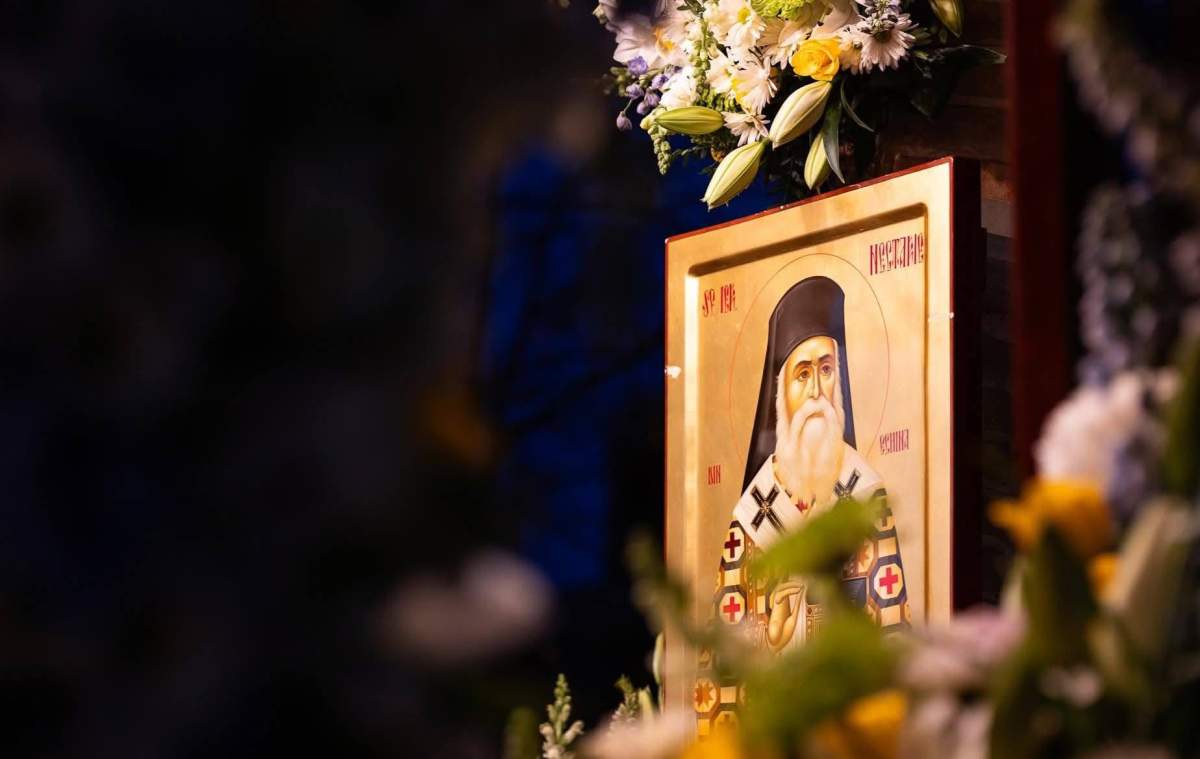 De ce este Sfântul Nectarie „vindecătorul de cancer”? Cine a fost Nectarie Taumaturgul din Eghina