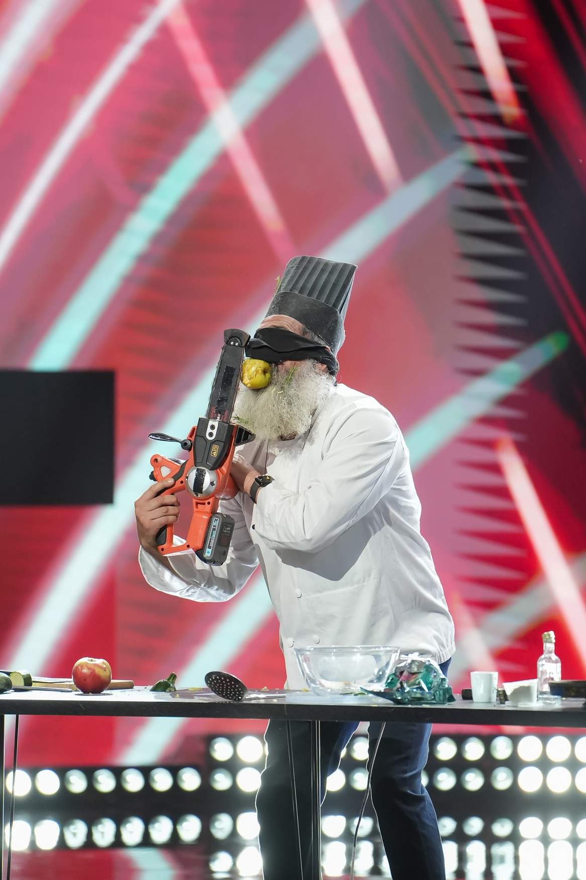 Mamă și fiică intră în competiție directă pe scena The Ticket