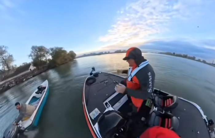 Accident naval în Delta Dunării! O ambarcațiune staționată, lovită frontal în timpul unui concurs de pescuit