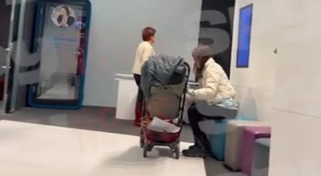 Imagini rare cu actriţa Anca Dumitra! Alături de cine au surprins-o paparazzii! 