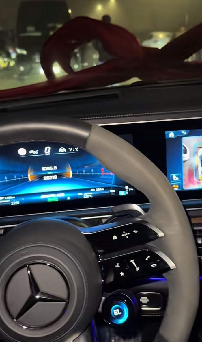 Cum încearcă Bogdan de la Ploiești să își inducă fanii în eroare. Adevărul despre buchetul de flori imens pe care l-a postat