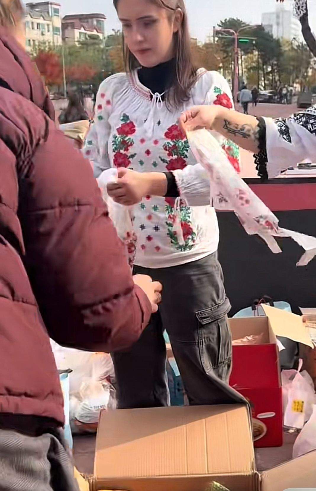 Coreenii au primit pachete de 1 Decembrie