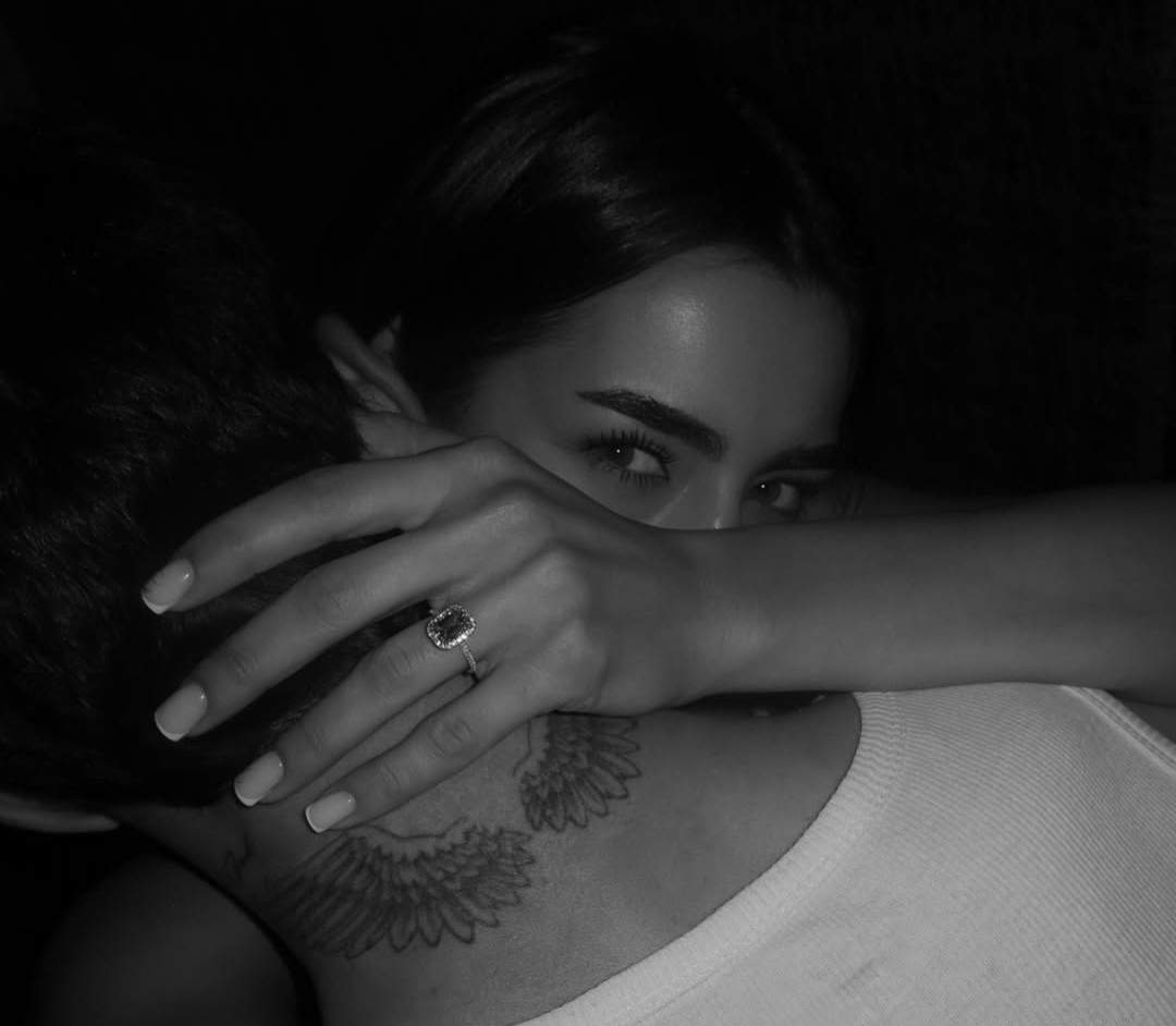 Dennis Man și iubita lui, în ipostaze romantice