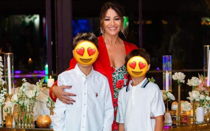 Claudia Pătrășcanu, alături de cei doi copii ai săi