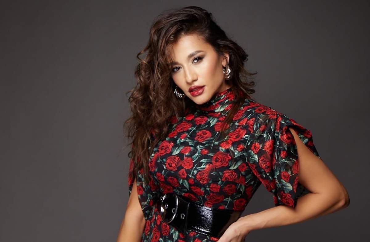 Claudia Pătrășcanu, în ipostaze sexy