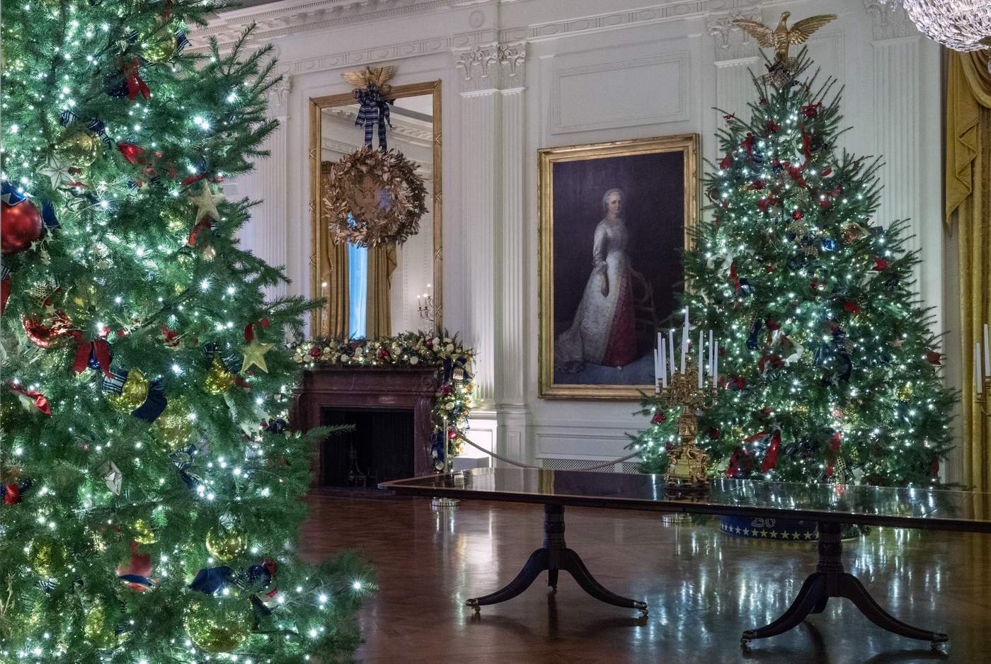 Cum a decorat Melania Trump Casa Albă! Totul arată spectaculos