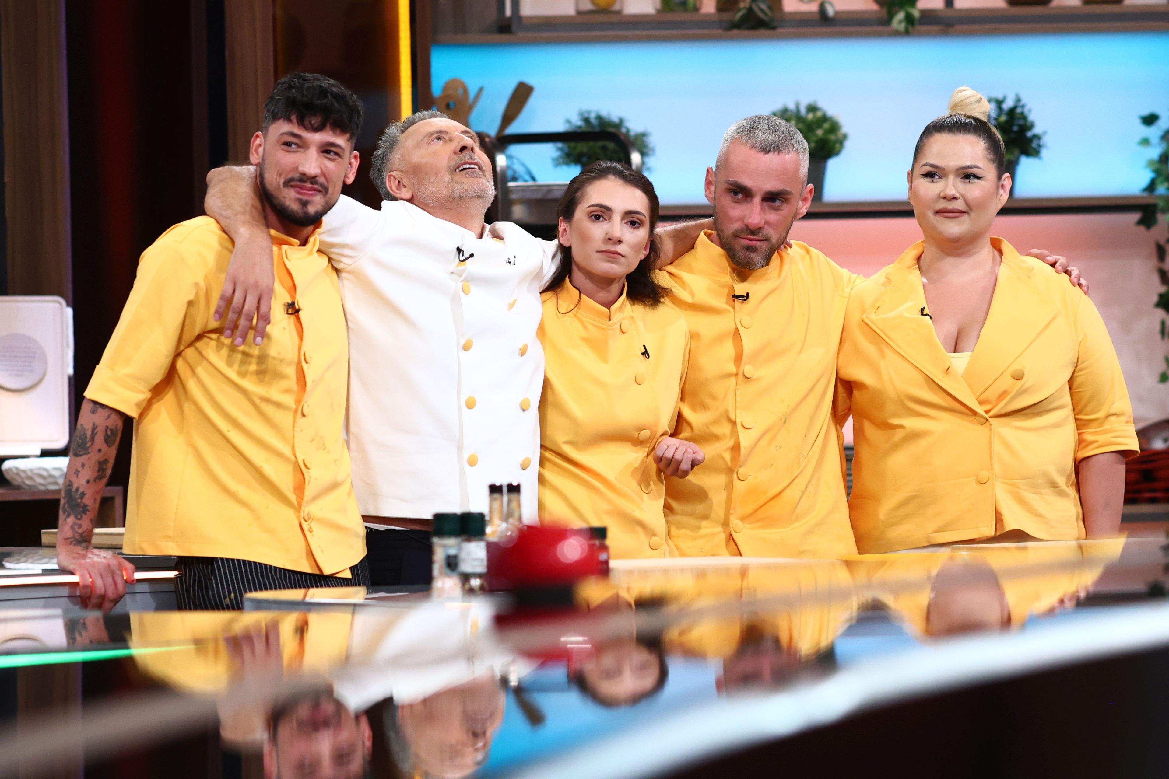 Victorie pentru echipa galbenă a lui Chef Sautner ieri, la Chefi la cuțite. Chef Richard deschide diseară ostilitățile cu o amuletă grea: ”Vreau să-mi iau revanșa!”