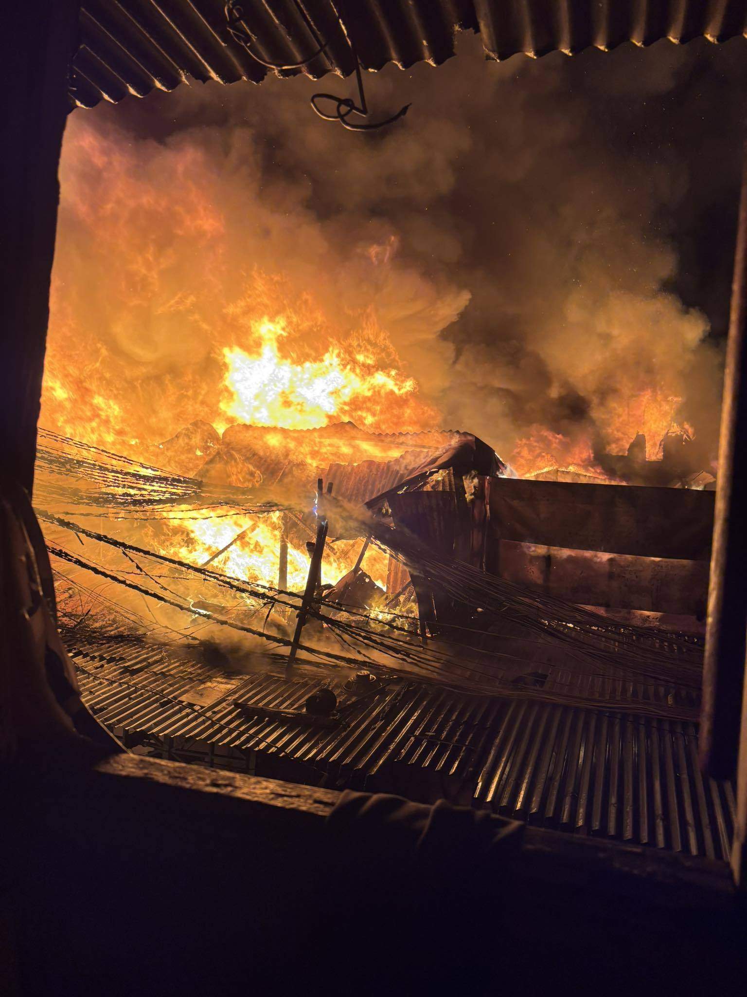 incendiu în Filipine.