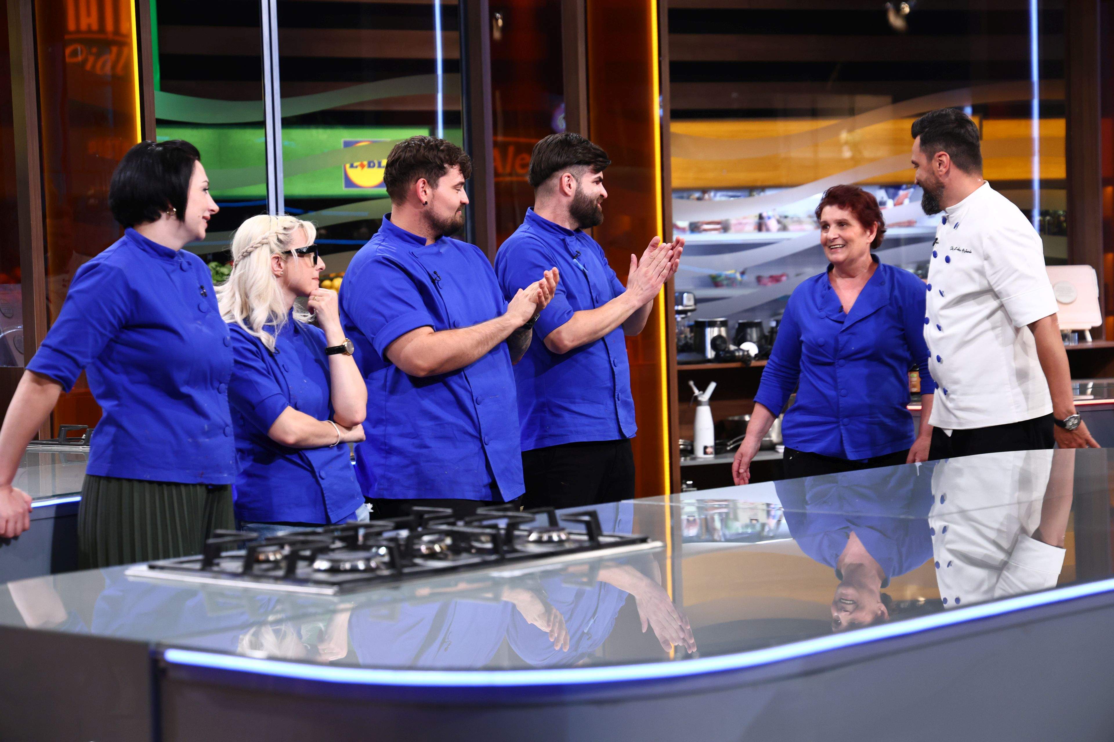 Diseară, la Chefi la cuțite: rezultat fără precedent al jocului de început - unul dintre jurați va obține o superputere. Echipele, provocate în battle de două amulete