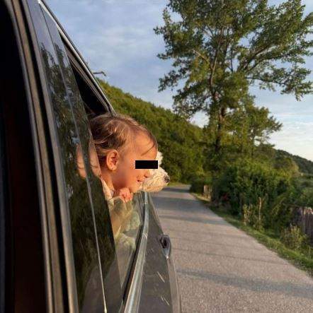 fetita moarta pe scaunul stomatologic