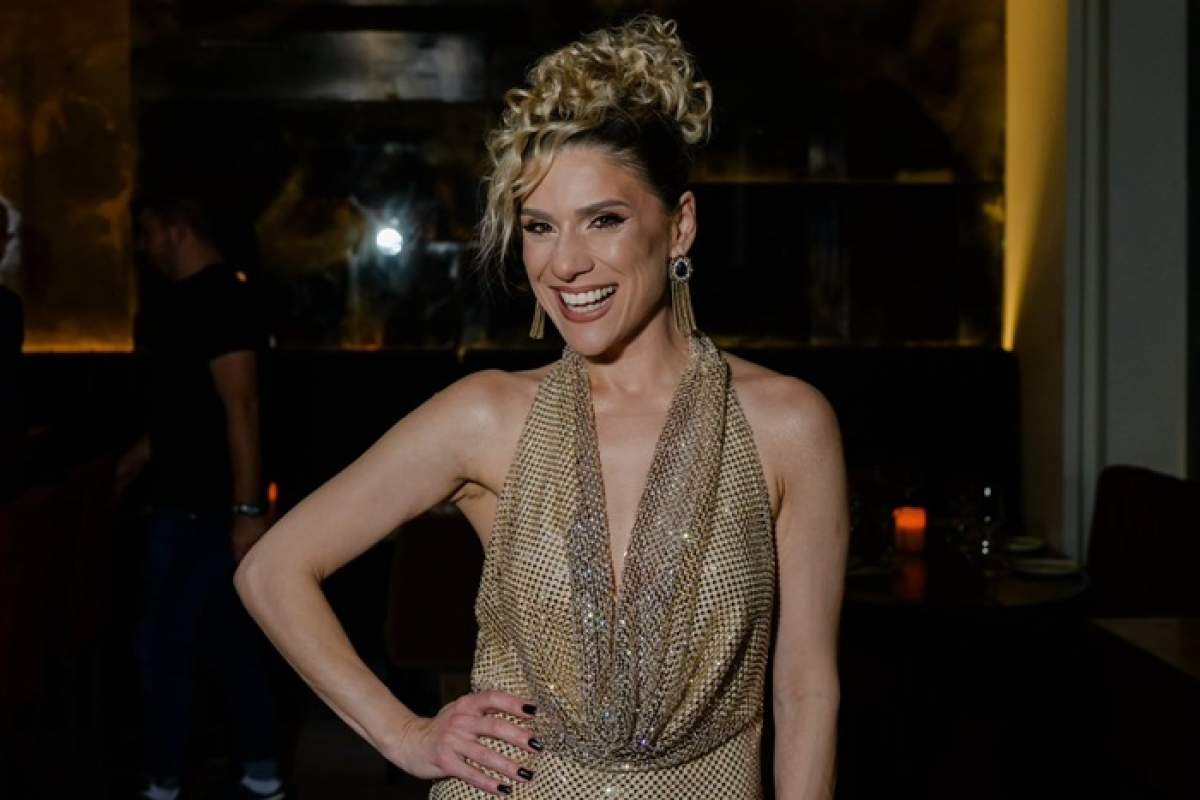 Tily Niculae, îmbrăcată elegant