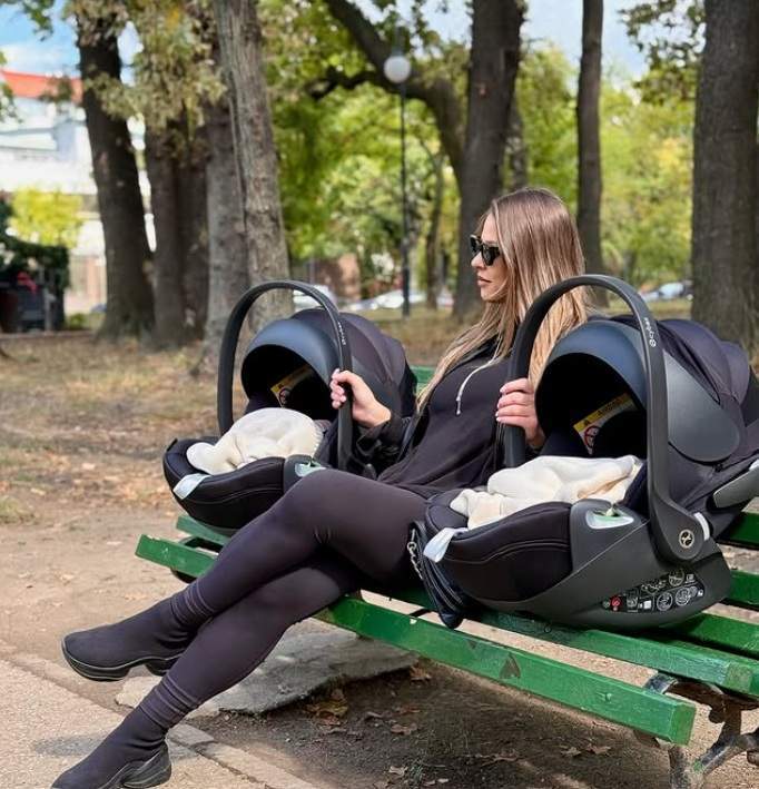 roxana nemes si copiii ei impreuna