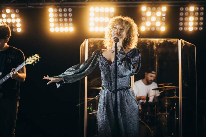 Alexia Talavutis pe scena