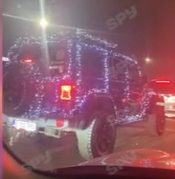 Mașina de teren în care a fost văzut Moș Crăciun