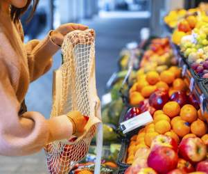 Care este programul magazinelor și supermarketurilor de Crăciun. Cum se lucrează pe 24, 25 și 26 decembrie 2025