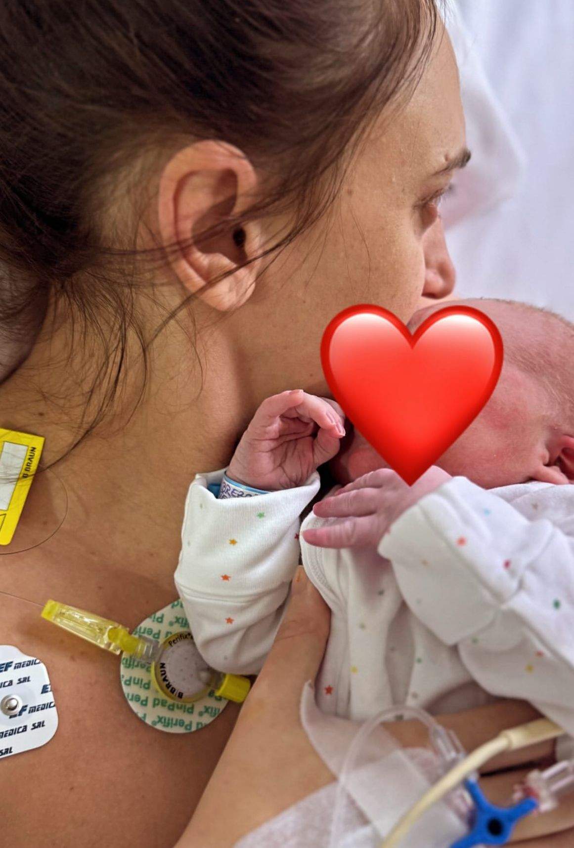 Ilona Brezoianu și bebelușul ei