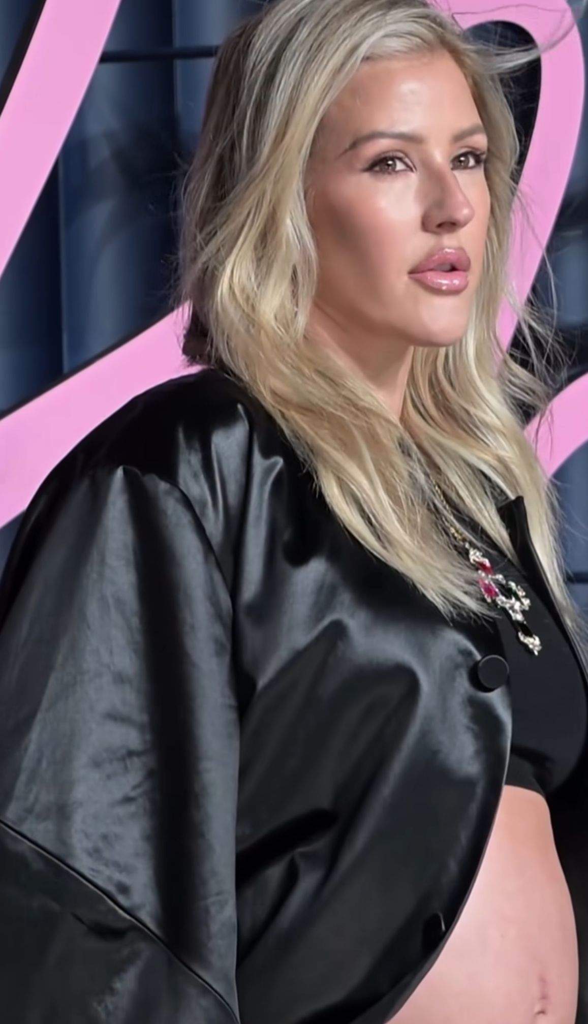 Ellie Goulding însărcinată