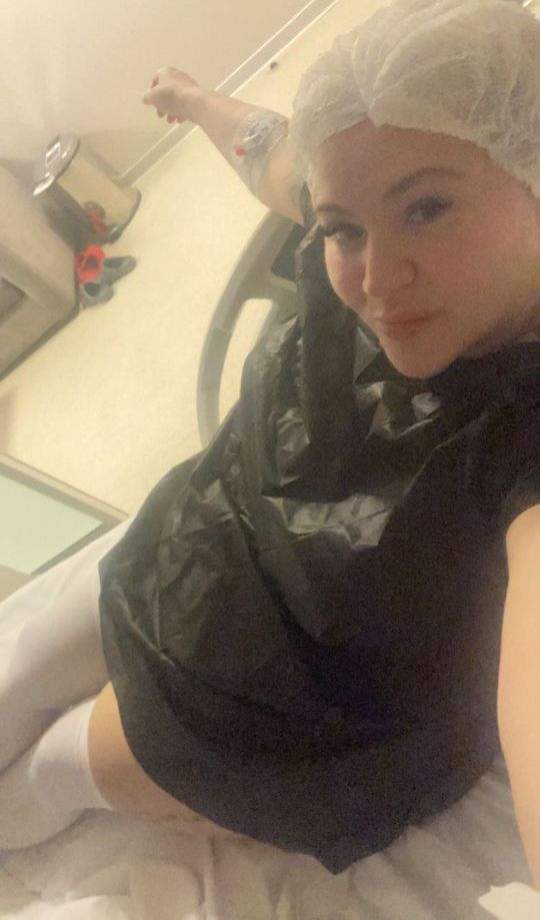 Femeia care s-a operat, înainte de a-și da ultima suflare