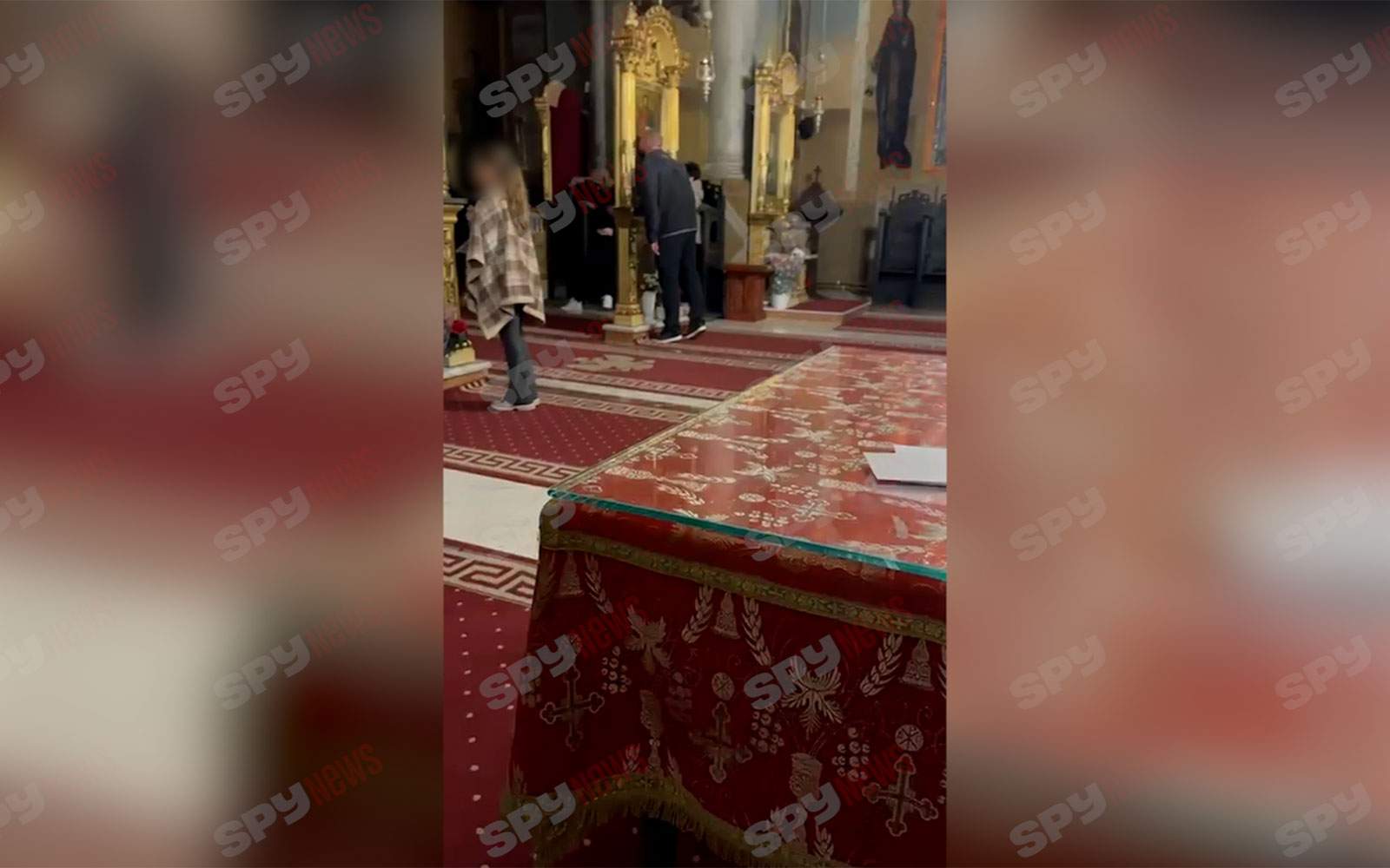 Alex Bodi, surprins în ipostaze în care nu a mai fost văzut până acum! Unde a fost filmat afaceristul, împreună cu fiica sa