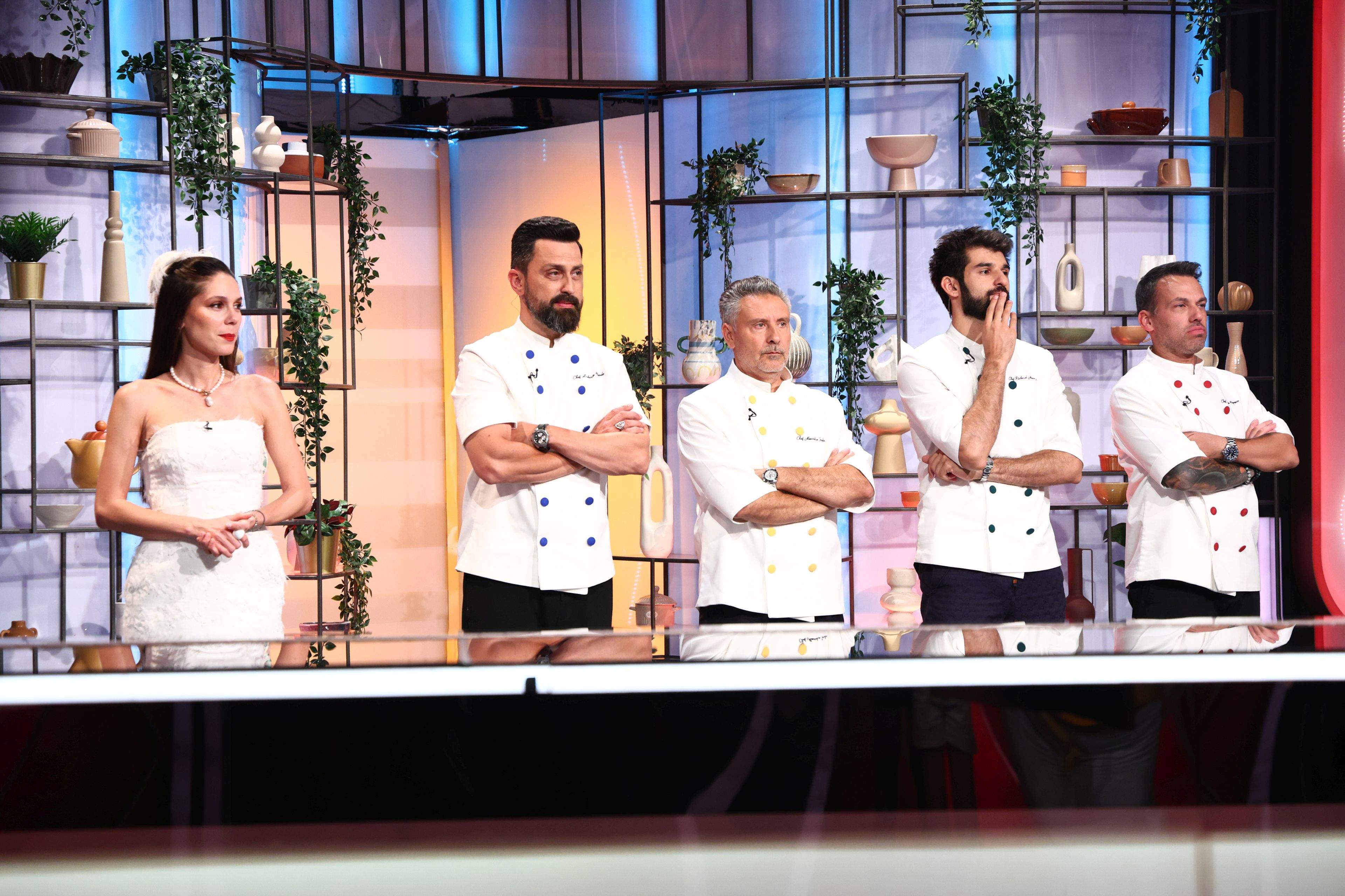 Sancțiuni la penultimul battle al sezonului, diseară, la Chefi la cuțite, și o probă individuală dură, la care Irina Fodor anunță trei eliminări