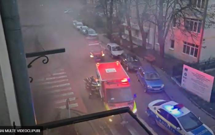 Explozie urmată de incendiu într-un bloc din Focșani!