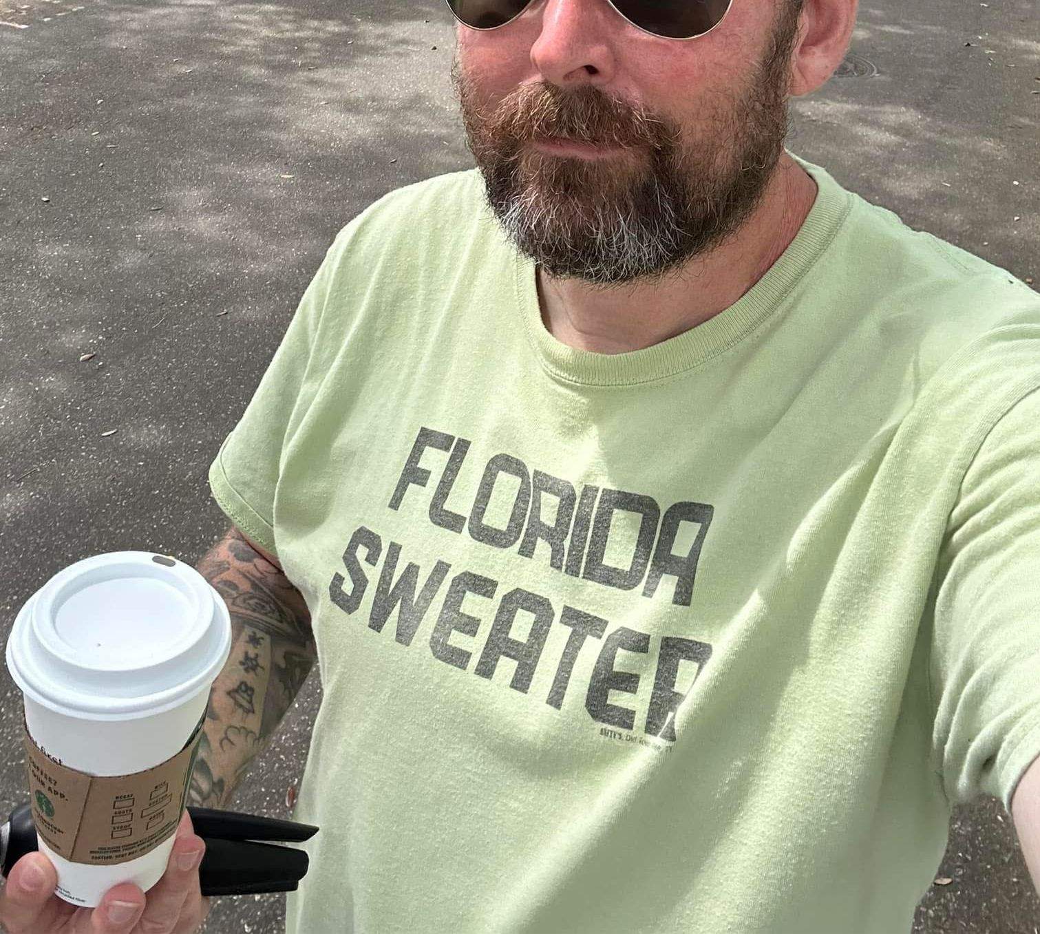 Adam the Woo, în excursie