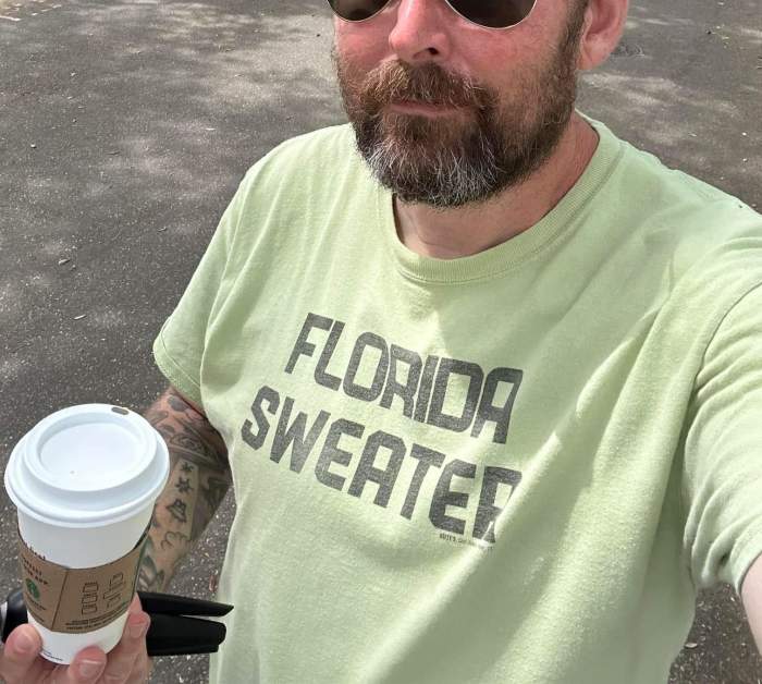 Adam the Woo, în excursie