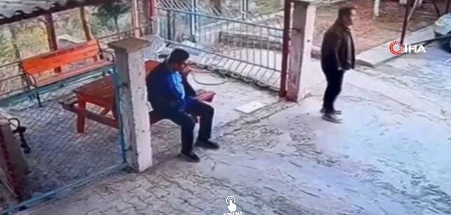 Directorul unei școli a fost împușcat de un elev de 12 ani! Băiatul furase arma crimei de la tatăl său