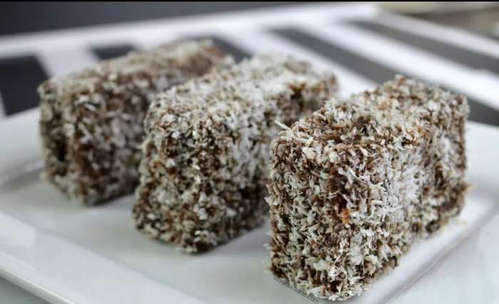 Tăvălită cu cocos