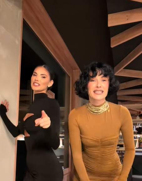 Ramona Olaru și Ruxi, colind de senzație! Și-au luat cele mai senzuale ținute și arată demențial