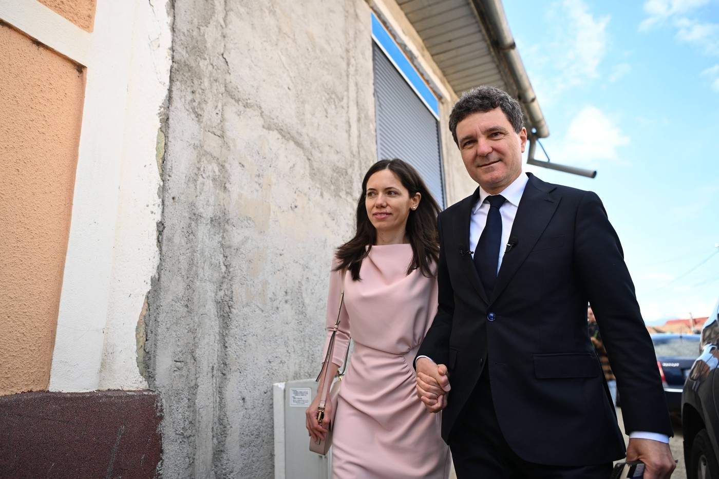 Nicușor Dan și iubita lui, Mirabela Grădinaru