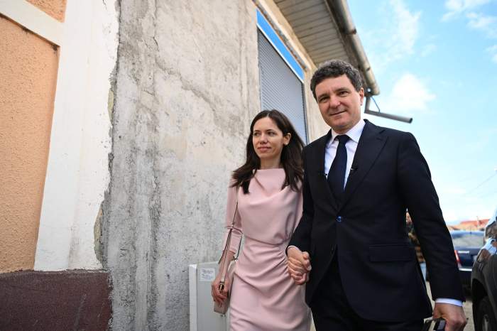 Nicușor Dan și iubita lui, Mirabela Grădinaru