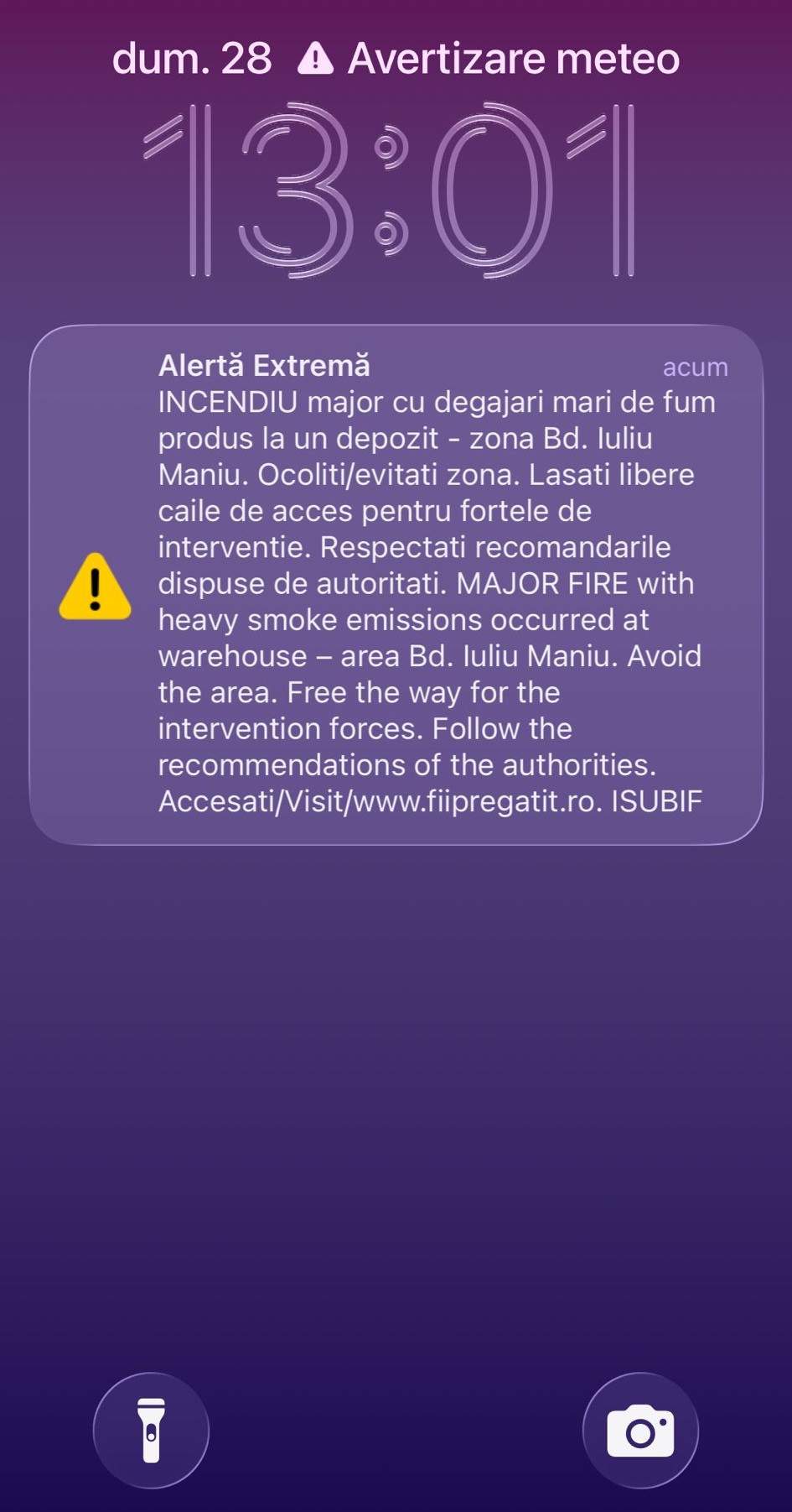 Incendiu puternic în București! Un depozit arde ca o torță. Au fost trimise mesaje RO-Alert