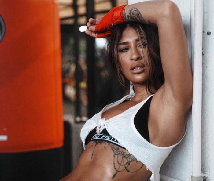 Yasmin Awad, ședință foto sexy