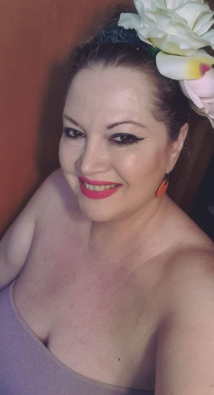 Oana Lis, fotografie sexy